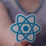 Código JavaScript en editor de texto