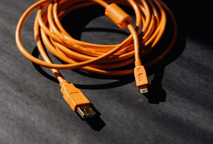 Dispositivos de domótica en hogar inteligente